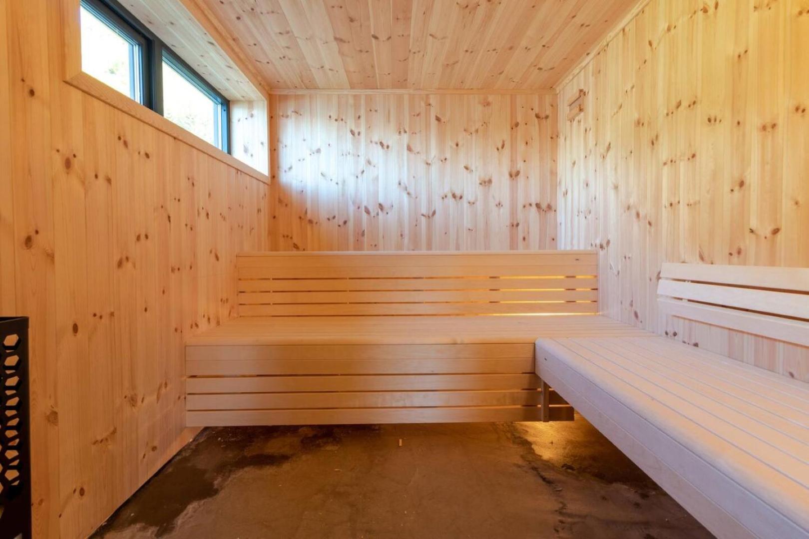 Minkfarmen, Spacious Seaside Cabin With Scenic View Ramberg Exteriér fotografie