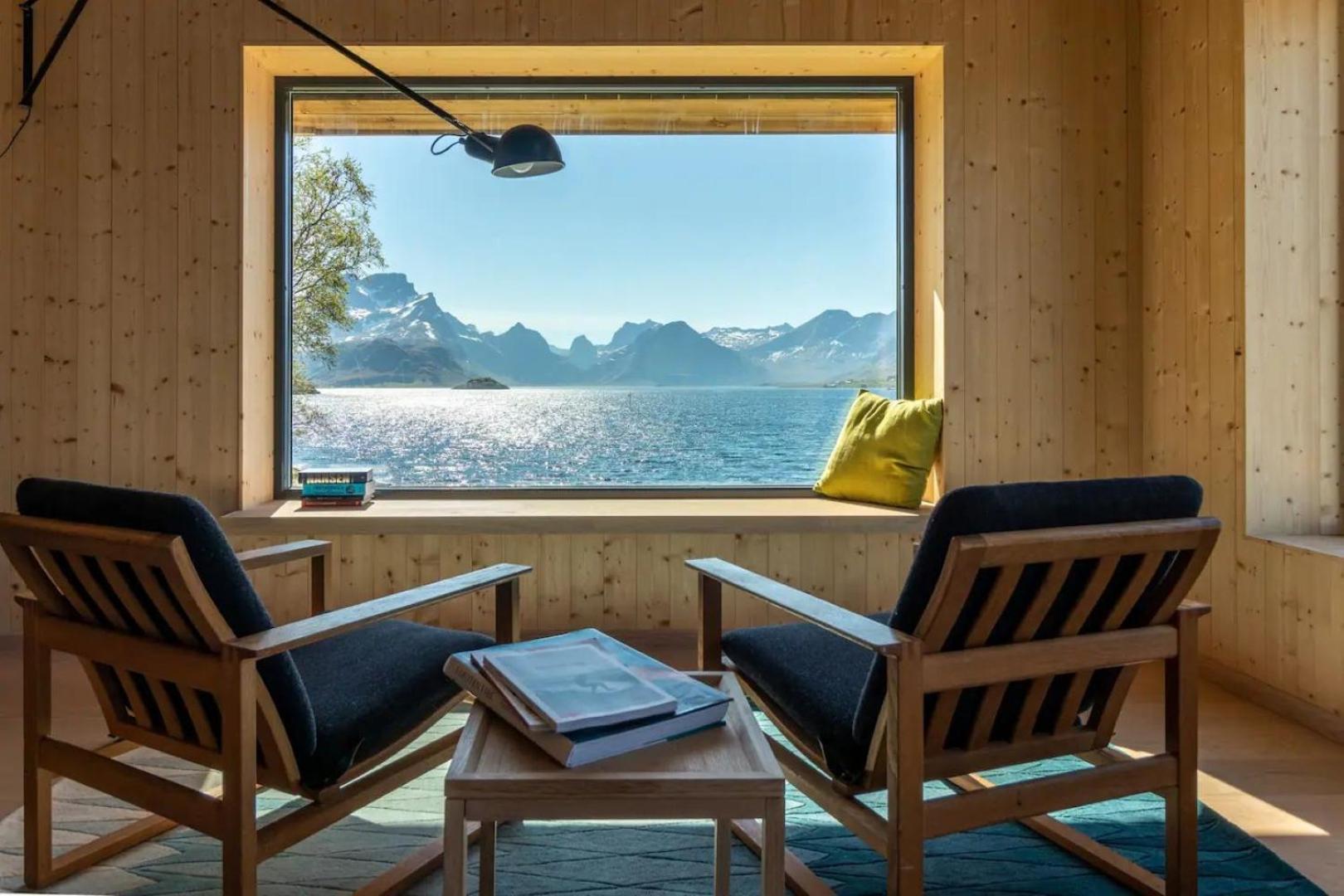 Minkfarmen, Spacious Seaside Cabin With Scenic View Ramberg Exteriér fotografie